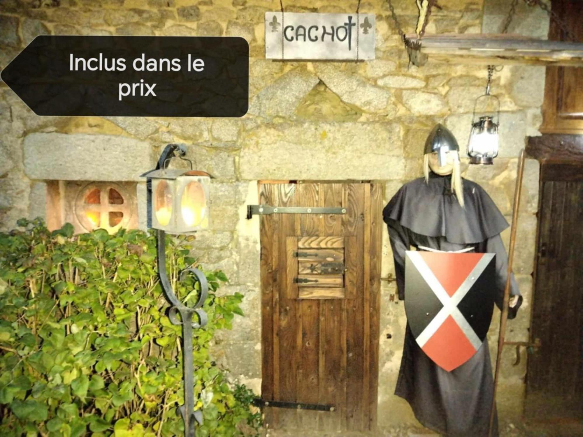A L'Oree Du Parc Saint-Priest-des-Champs Екстериор снимка
